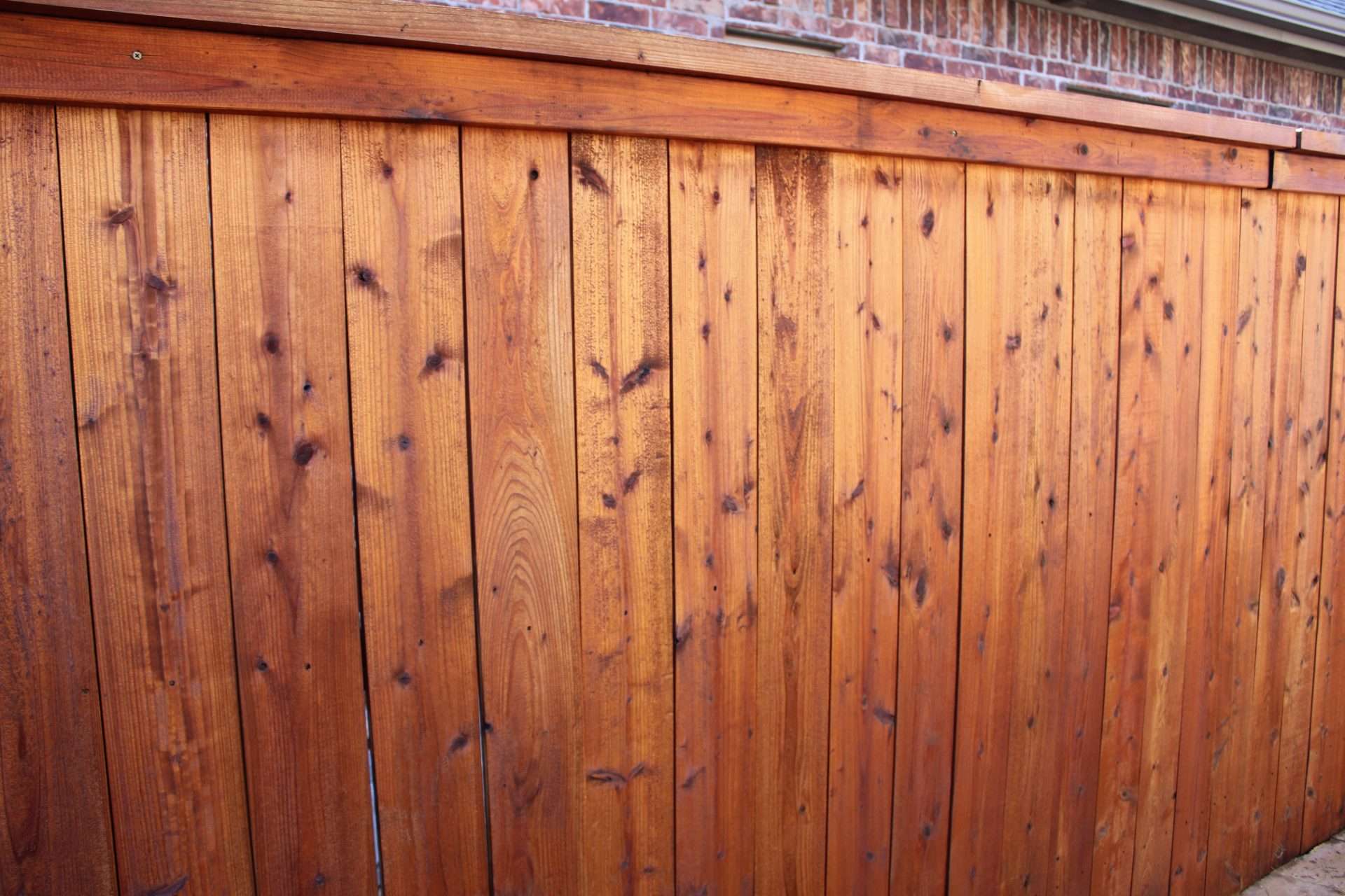 IMG_0769 redwood fence stain color on a cedar fence